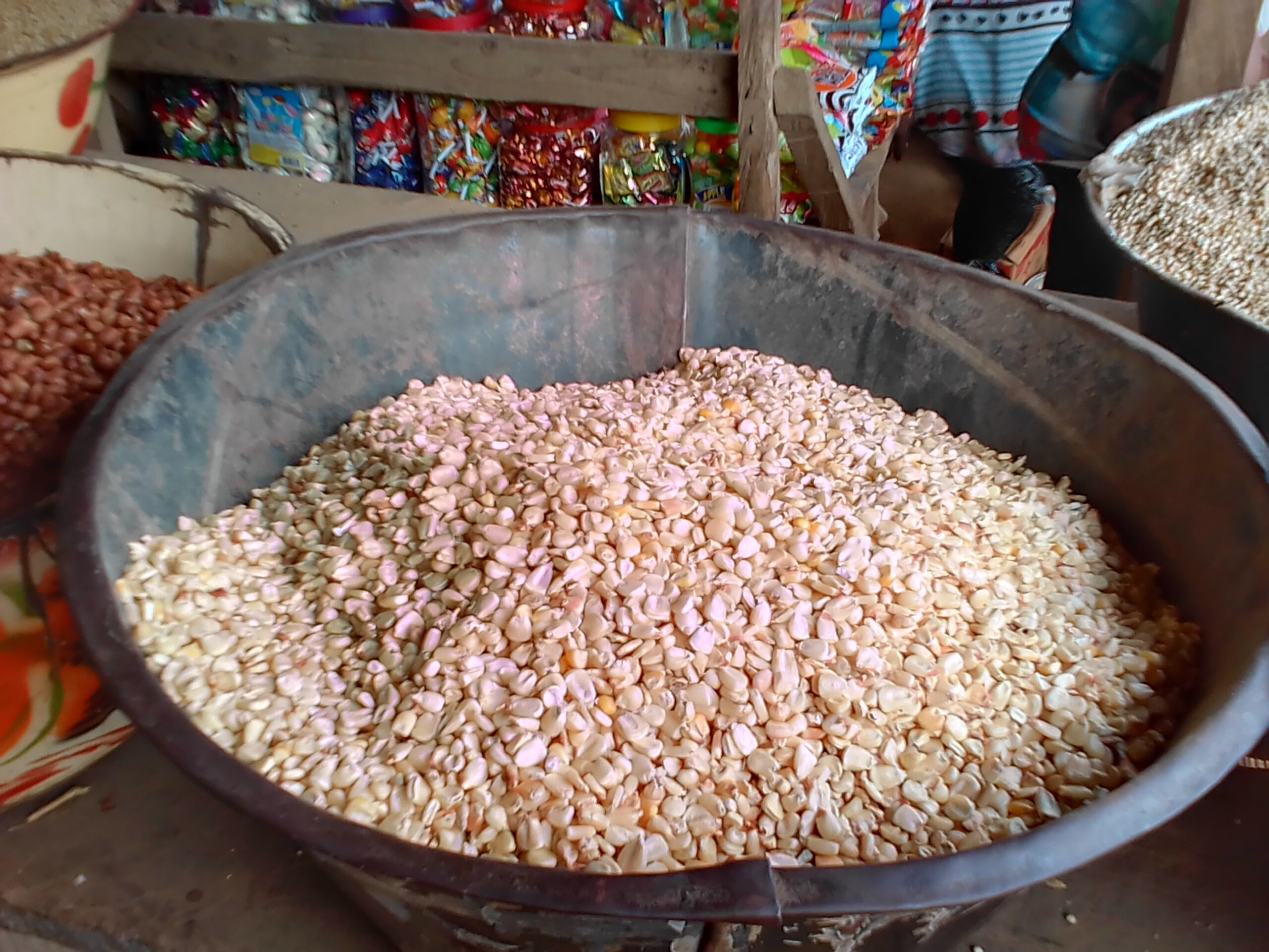 Prices of white maize per bag in Nigeria